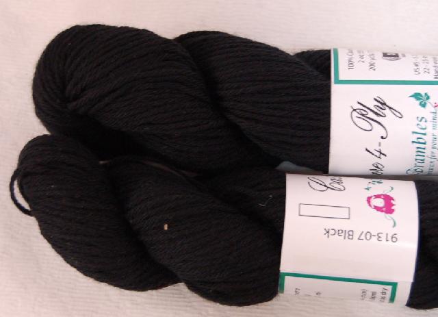 Ivy Brambles Cashmere 4-Ply Yarn - 07 Black