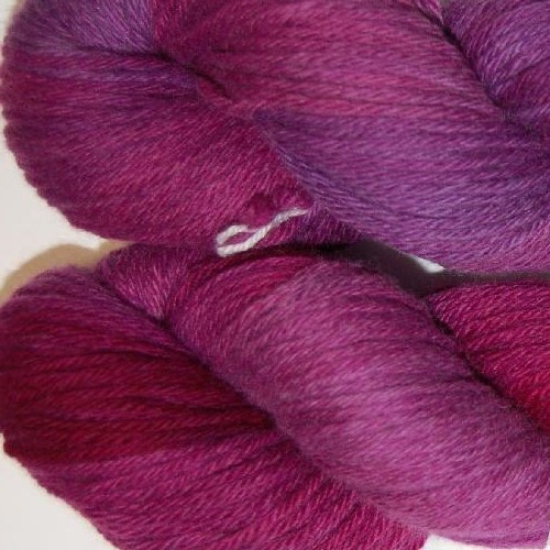 Ivy Brambles Cashmere 4-Ply Yarn - 120 Petunias