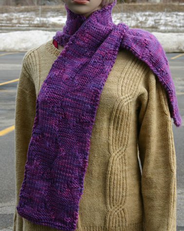 Ivy Brambles Queen of Hearts Scarf Pattern