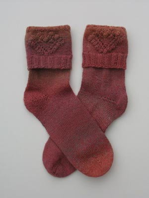 Jojoland Faded Heart Sock Pattern #p-sock-y24-01