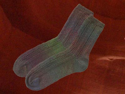 Jojoland Lace Spine Sock Pattern #p-sock-ms11-01