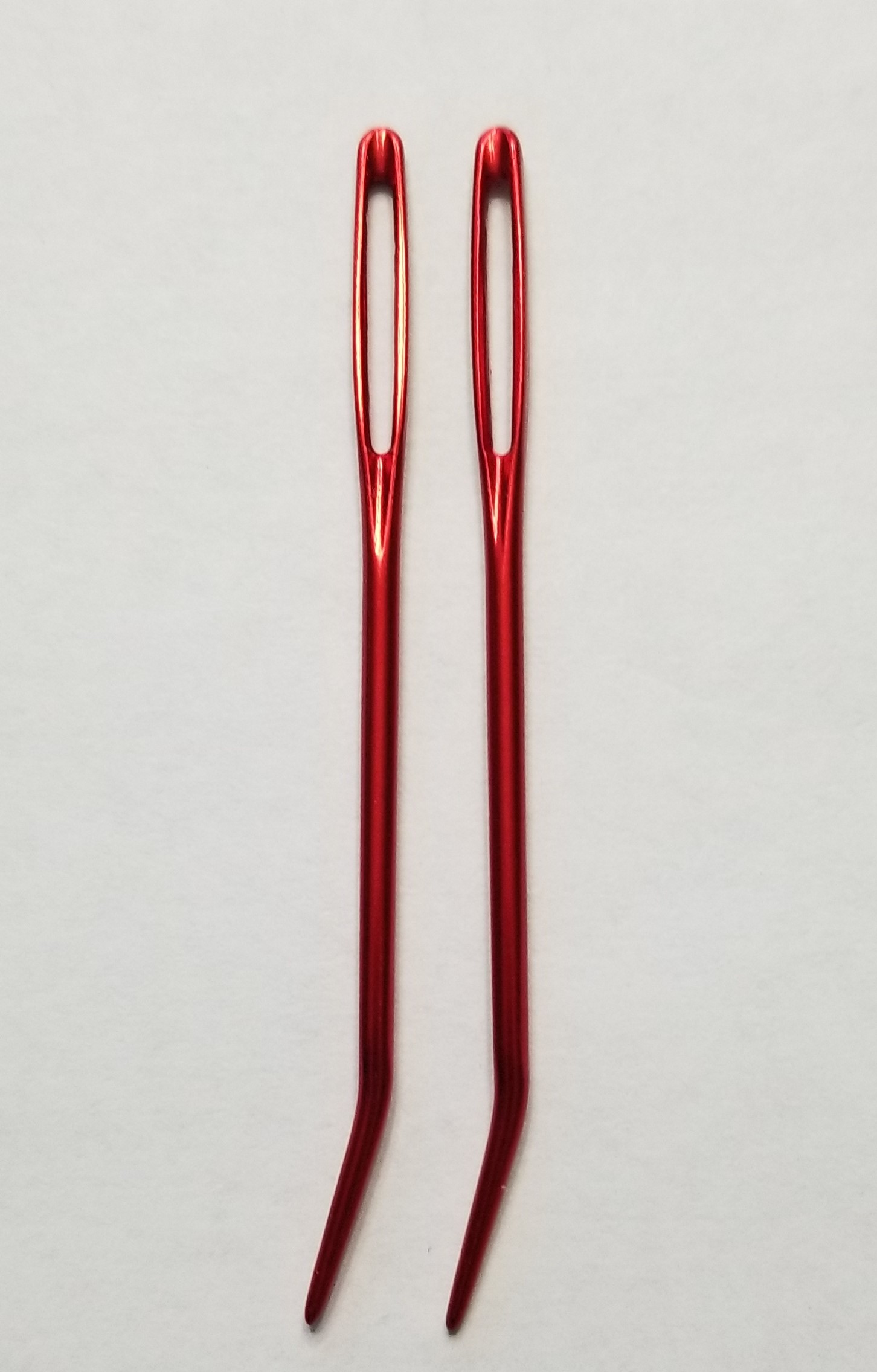 Jumbo Bent Tip Tapestry Needles - Red