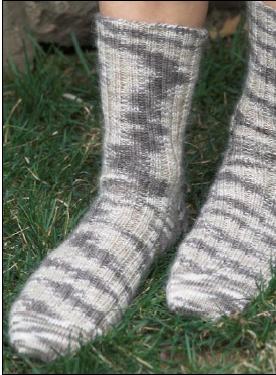 Plymouth Sakkie Basic and Ribbed Sock Pattern