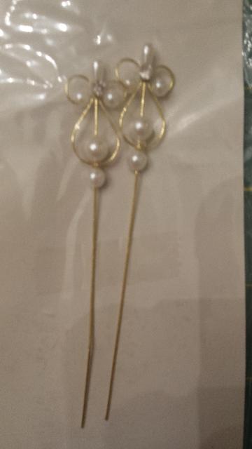 B B World Fashion Flowers & Accessories - Drops with Pearls - Gold