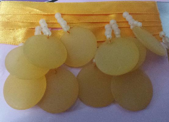 Glam It Up Embellishments - 3 Feet (.91 M) Trim - Circles Light Orange with Beads