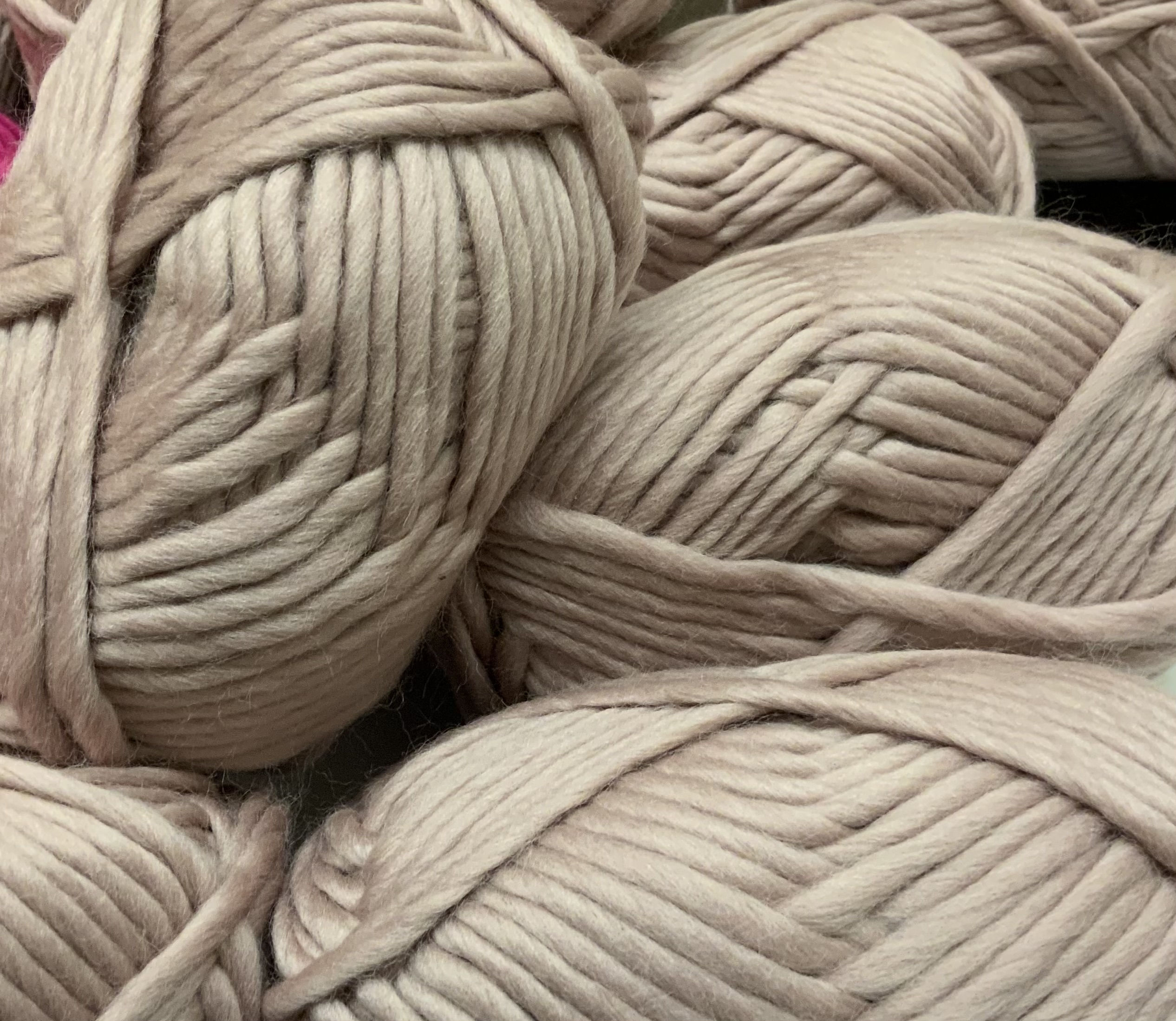 Acacia Yarns Super Chunky Merino Wool Yarn - 019